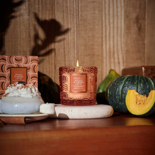 Voluspa Spiced Pumpkin Latte Luxe Glas Product - Box