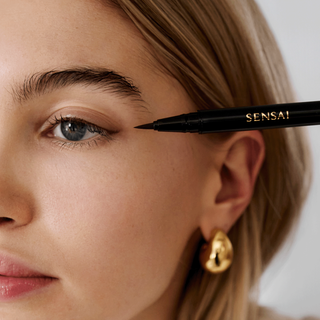 Liquid Eyeliner