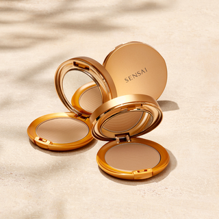 Silky Bronze Natural Veil Compact