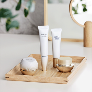 Refreshing Eye Essence Refill