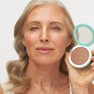 The Bronzing Powder