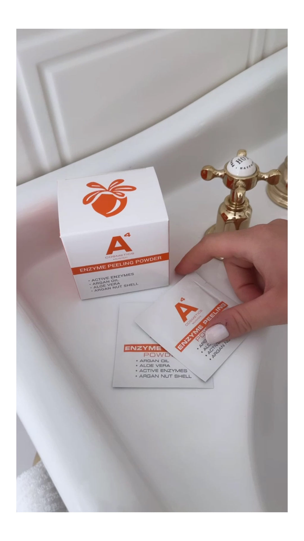 Enzyme Peeling PAds.mov